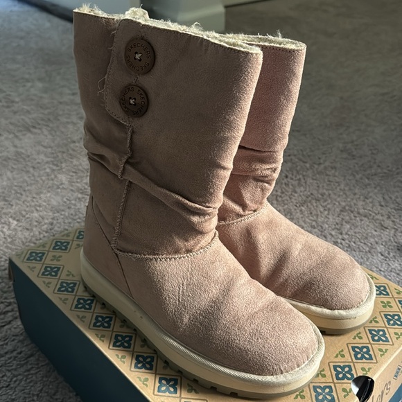 Skechers Australia Boiling Point Faux Fur Boots Button Booties Snow Sand Tan 6 - Picture 2 of 11